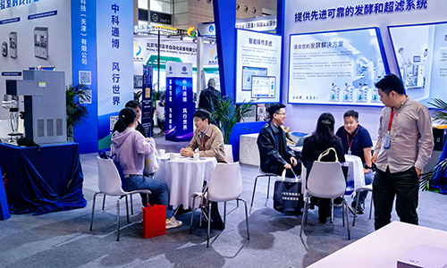 展會(huì)現(xiàn)場(chǎng)